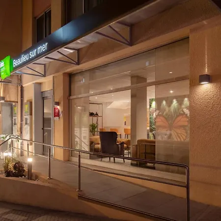 Ibis Styles Sur Отель 3*