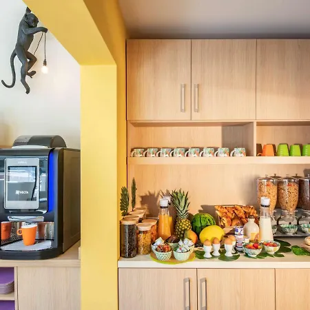 Ibis Styles Sur Отель