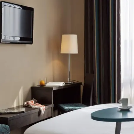 Ibis Styles Sur 3*