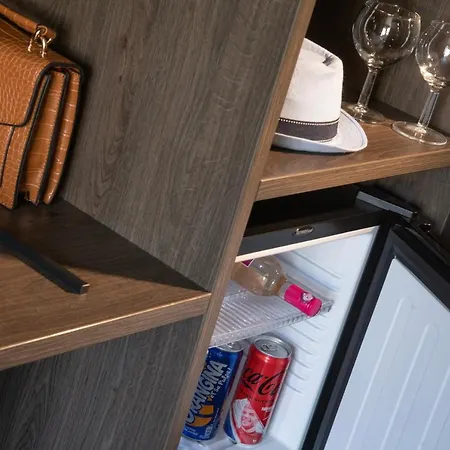 Ibis Styles Sur Отель Больё-сюр-Мер