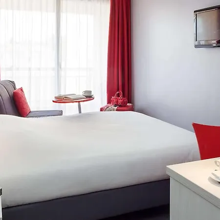 Ibis Styles Sur 3* Больё-сюр-Мер