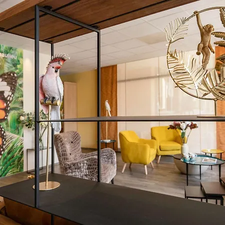 Ibis Styles Sur 3*